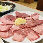 焼肉ホルモン処じゅうとく - 