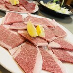 焼肉ホルモン処じゅうとく - 