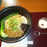 担担麺や 天秤 - 老担担麺5辛