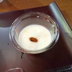 担担麺や 天秤 - 杏仁豆腐