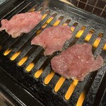 焼肉 やすだ - 