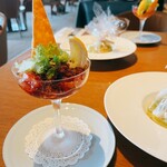 クラブ ラウンジ - 