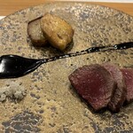 mare 八饗 - 蝦夷鹿とフォアグラのステーキ