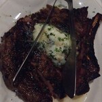 Morton's The Steakhouse - 料理写真:リブロースステーキ