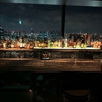 DINING & BAR TABLE 9 TOKYO - 
