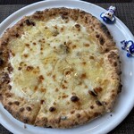 リストランテ プレーゴ - 生地まで美味い、私のイチオシピッツァ❤️