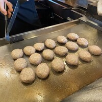 神戸牛ステーキ&カフェ ノーブルウルス 三宮店 - 