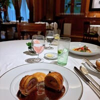 シェ・イノ - 