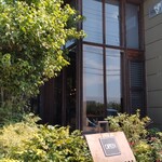 店の正面です。