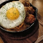 ひとりじめ - 並。目玉焼き、ミートボールトッピング