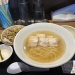 ぢどり屋　運 - 運そばチャーシュー麺とチャーシュー丼ミニの写真