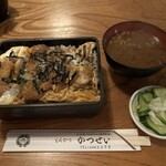 とんかつ かつせい - かつ重・ご飯大盛り。