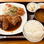 母里の風 - トンテキ定食　ご飯大盛