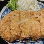 とんかつ肉料理 吉岡 - アップ