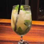 モダンタイムス - マスカットのモヒート