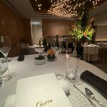 銀座 レカン - メインダイニング