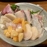 小笹寿し - お造り盛合せ 小柱 青柳 帆立 平貝 平目 縞鯵 真鯛 鰹