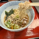 名物げそ天丼と自家製うどん お多福 - 