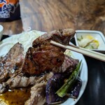 ナカガワ☆スエ食堂 - 柔らかいオージー・ビーフでナイフ要らないです！