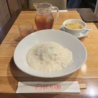 個室中華 頤和園 溜池山王店 - 