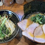 ラーメン 末廣家 - 