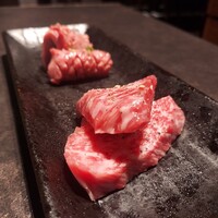 和牛とワイン 焼肉きゅうこん - 