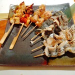 善屋  - 串焼き盛合わせ