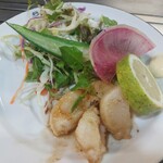 ひろしま丸かじり 中ちゃん - ホタテ　ハーフ