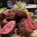 鉄板料理と肴 こがね家 - 飛騨牛ランプステーキ