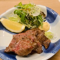 割烹 白鷹 - 比婆牛のインサイドスカート。別名うちハラミ