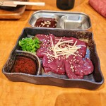 ニブンノキュー - 