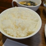 キッチン ブルー グローブ - ご飯大盛りのアップ