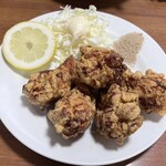 今池呑助飯店 - 18.鶏唐揚（骨つき）800円