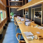 中国菜 柏ノ木 - 奥側からの内観　　右側は厨房