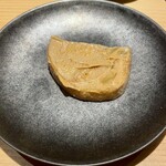 鮨処 池上 - あん肝のマカデミアナッツ入りバゲット