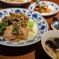 老四川 飄香小院 -  老四川 飄香小院 -