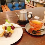 パルファン - ケーキと紅茶