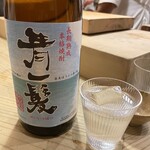 食堂 おがわ - ロックで。やっぱり日本酒か焼酎かなぁ。