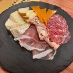 肉バルstaub - 