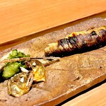 炎水 - 鮑の後は岐阜和良川、鮎の炭火焼き！　苦味と甘味のハーモニーですね♫