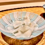 炎水 - 薄造りながらしっかり歯応え、噛む程に旨味が…