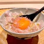 炎水 - おかかの下には福知山の濃厚卵黄！