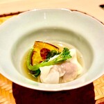 炎水 - フランス原産鴨の銀の鴨、もも肉のワンタンと京都賀茂茄子の炊き合わせ　ワンタンから旨味が押し寄せる♫