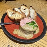 串焼きロマン 八氣 - 鮪とアボカドの岩のりユッケ