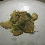 GapricE - サマ－トリュフ：岐阜県飛騨のブランド米 “龍の瞳” をグリーンアスパラのリゾットにした全面をサマートリュフが覆っています。素敵すぎます！♡♡♡