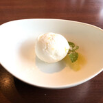 ワカヌイ グリル ダイニング バー 東京 - 