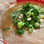 どとんこつ☆幸運軒  - どとんこつラーメン