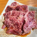 牛肉商 牛旬三郎 - 