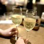 DADAI THAI VIETNAMESE DIMSUM - 