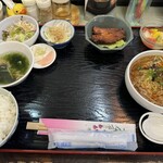 中国料理 頤和園 - 今回も酸辣湯麺付き